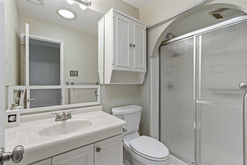 3128 Barton Road Carrollton, TX 75007 - Photo 21 of 30