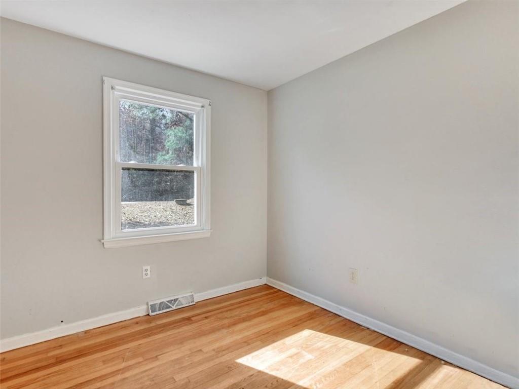 11477 Jerusalem Plank Road Waverly, VA 23890 - Photo 11 of 23 Gallery Image 11