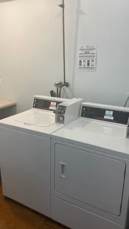 $225,000 | 811 South Dwyer Avenue, Unit E, Arlington Heights, IL 60005