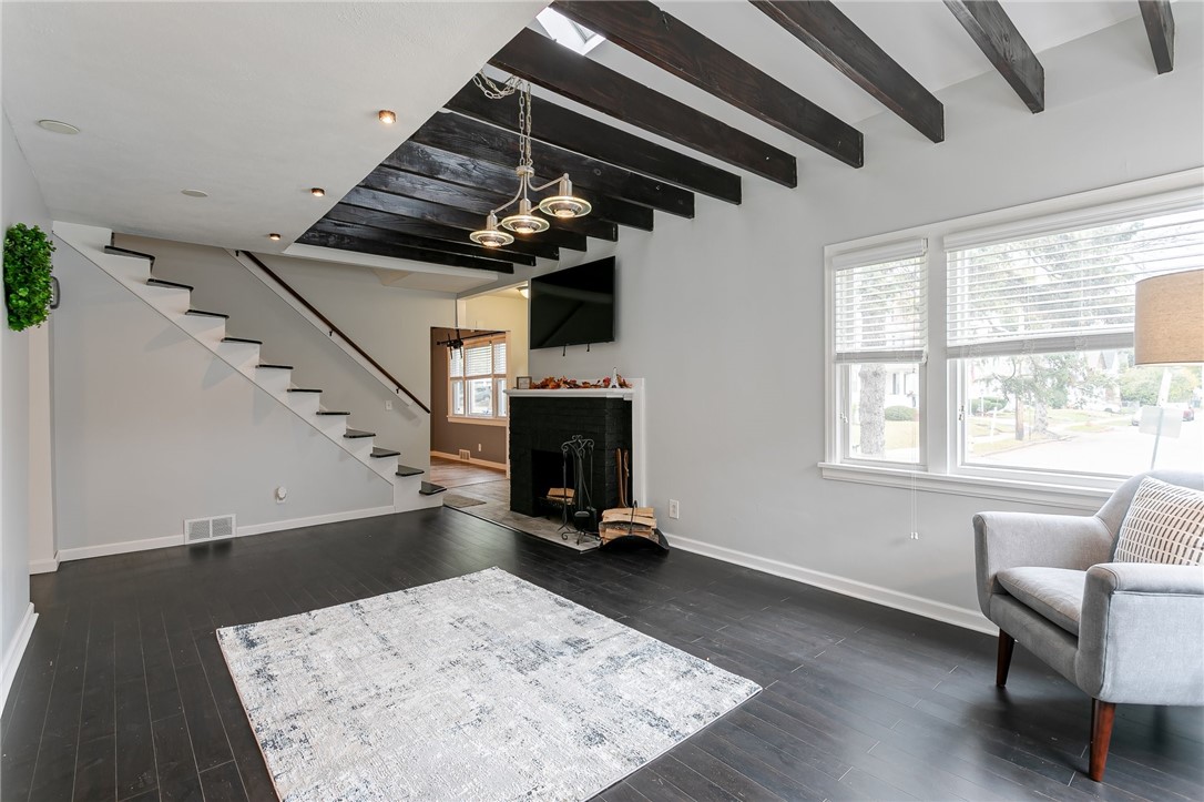 85 Keller Street Rochester, NY 14609 - Photo 2 of 21