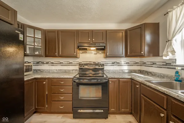 $369,900 | 5777 Skipton Court, Noblesville, IN 46062