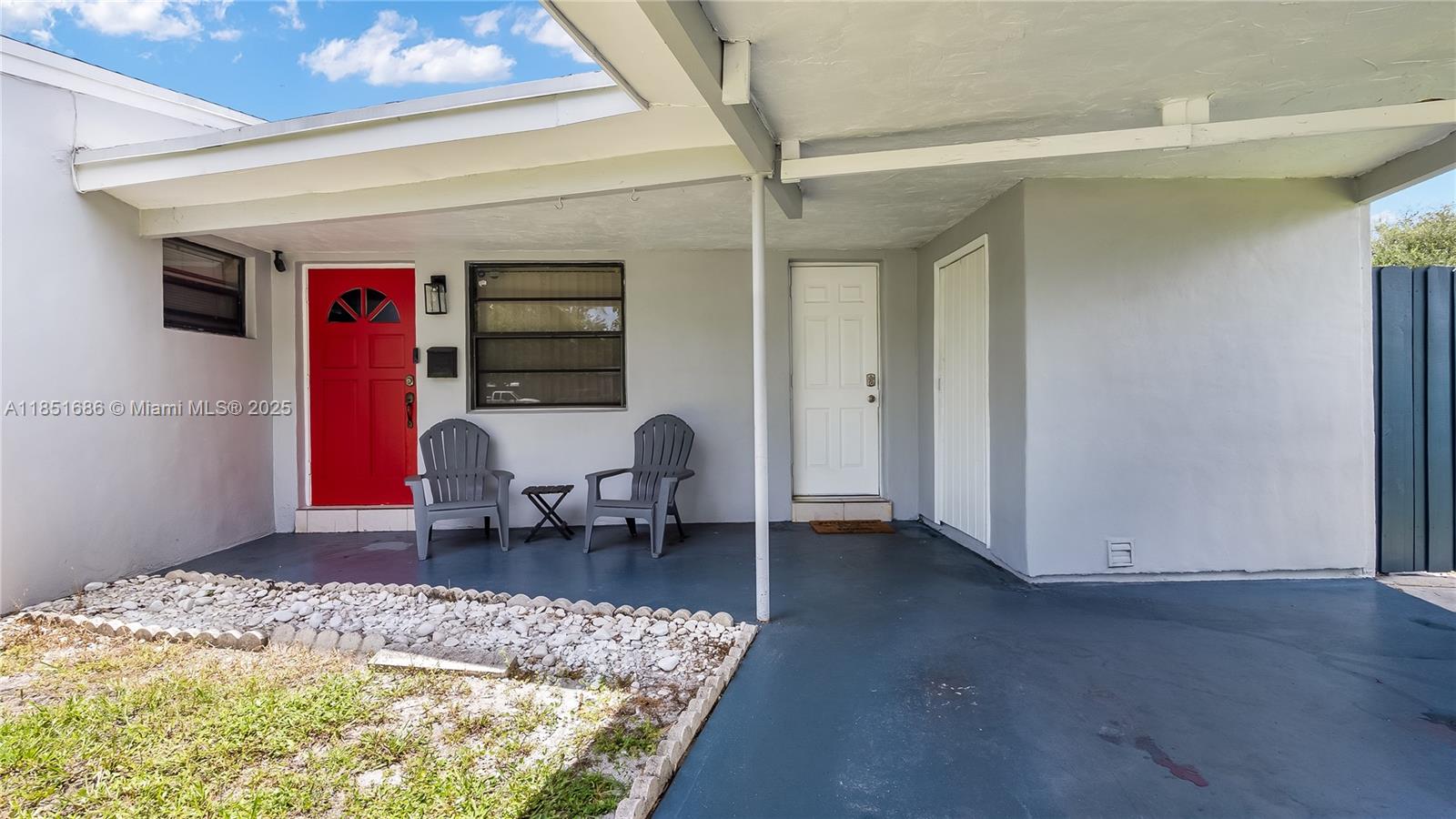 6528 Southwest 26th Street Miramar, FL 33023 - Photo 3 of 29 a living room with furniture