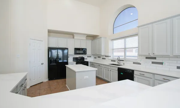 $3,000 | 17935 Gable Oak Lane, Cypress, TX 77433