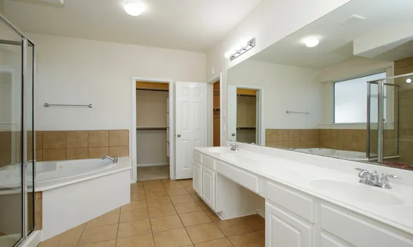 $3,000 | 17935 Gable Oak Lane, Cypress, TX 77433