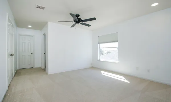 $3,000 | 17935 Gable Oak Lane, Cypress, TX 77433