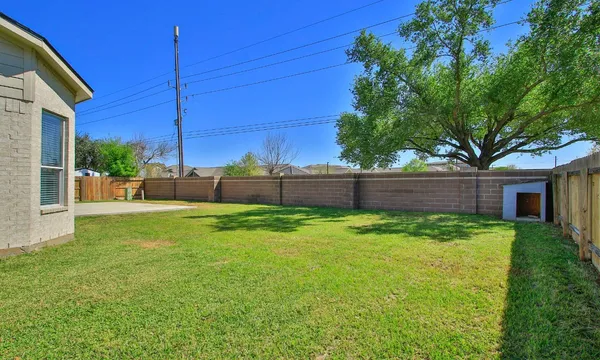 $3,000 | 17935 Gable Oak Lane, Cypress, TX 77433
