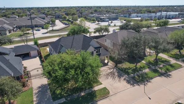 $3,000 | 17935 Gable Oak Lane, Cypress, TX 77433