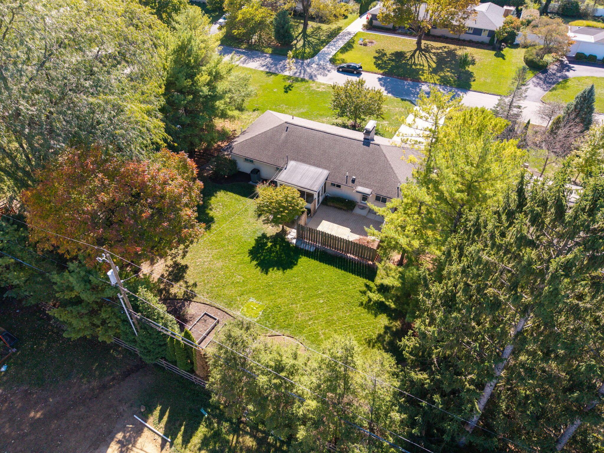 2162 Oakmount Road Columbus, OH 43221 - Photo 55 of 59 82-web-or-mls-DJI_20251013123232_0219_D-