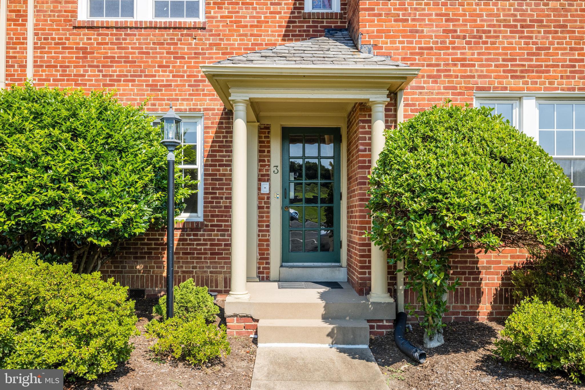 3 Russell Road, Unit 3A Alexandria, VA 22301 - Photo 15 of 24