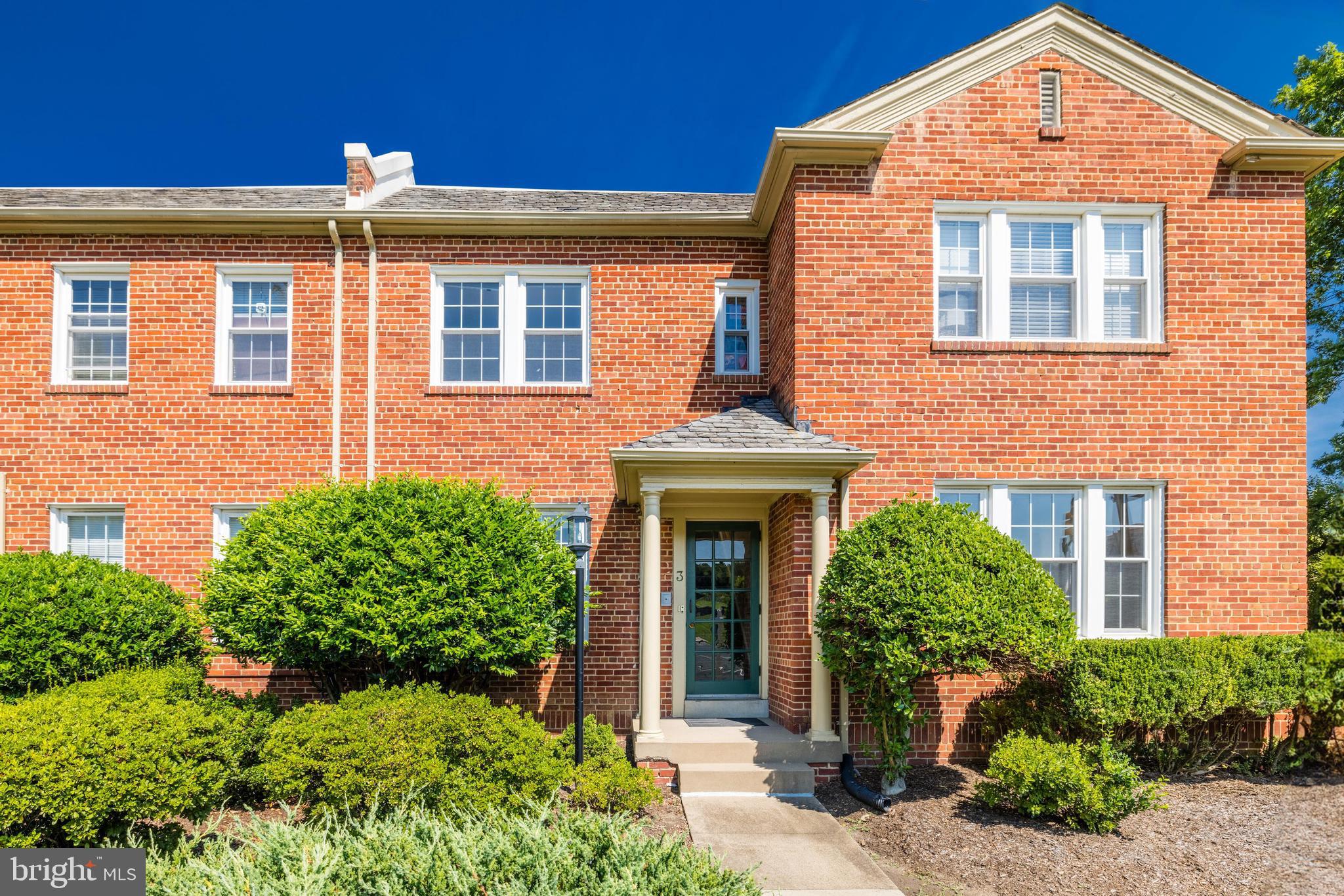 3 Russell Road, Unit 3A Alexandria, VA 22301 - Photo 16 of 24