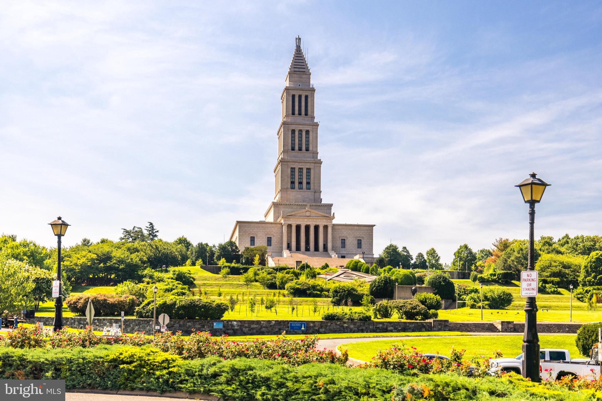 3 Russell Road, Unit 3A Alexandria, VA 22301 - Photo 23 of 24