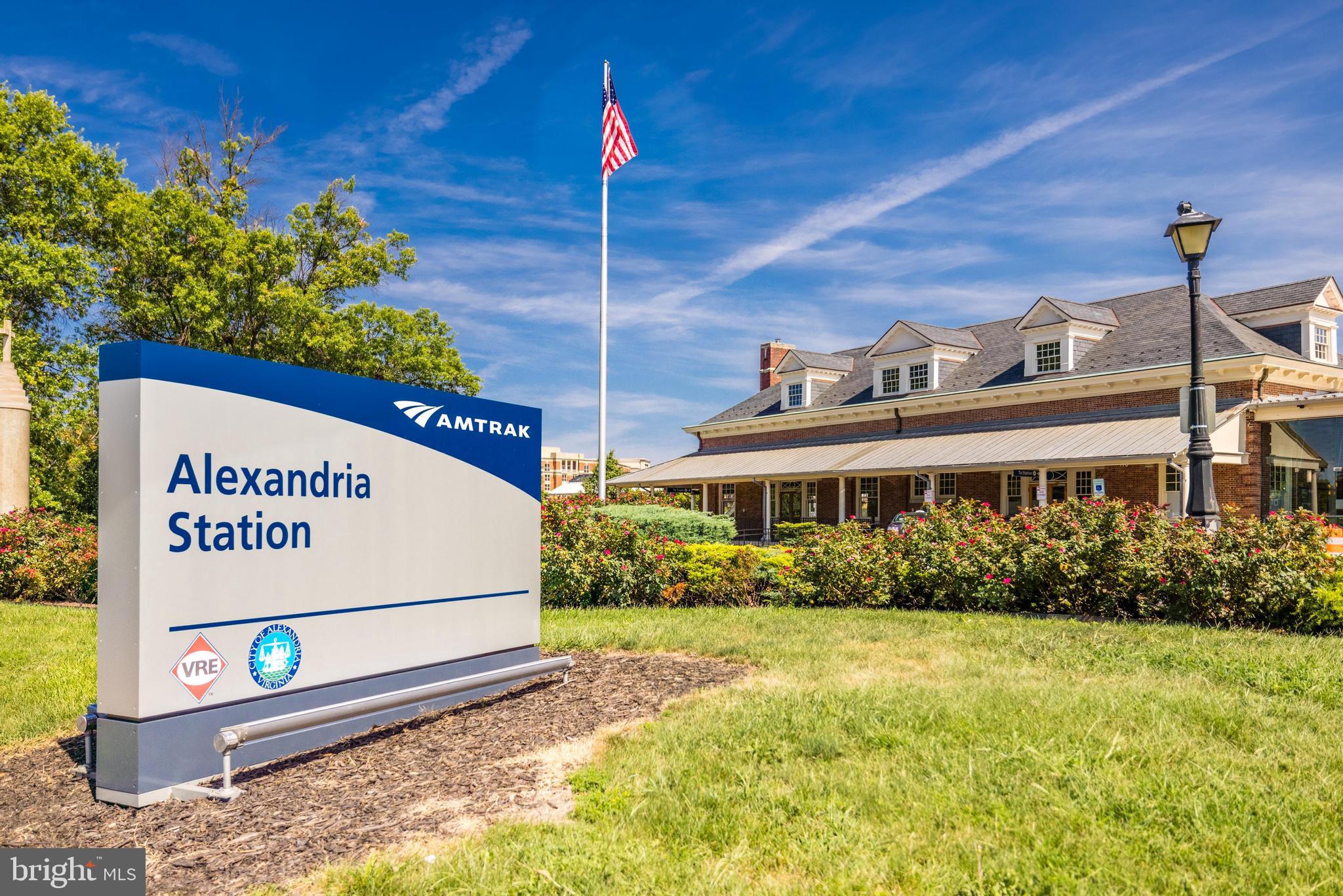 3 Russell Road, Unit 3A Alexandria, VA 22301 - Photo 24 of 24