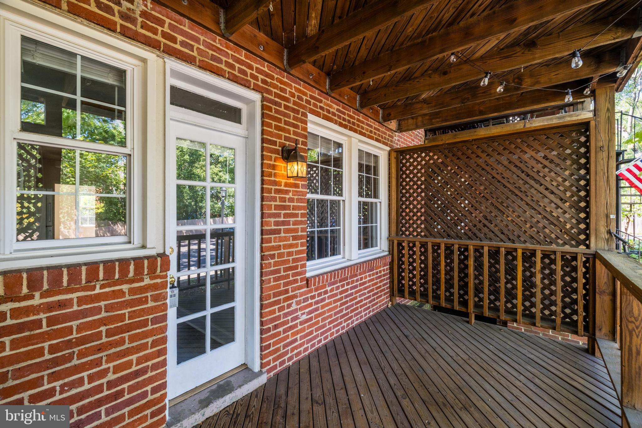 3 Russell Road, Unit 3A Alexandria, VA 22301 - Photo 3 of 24