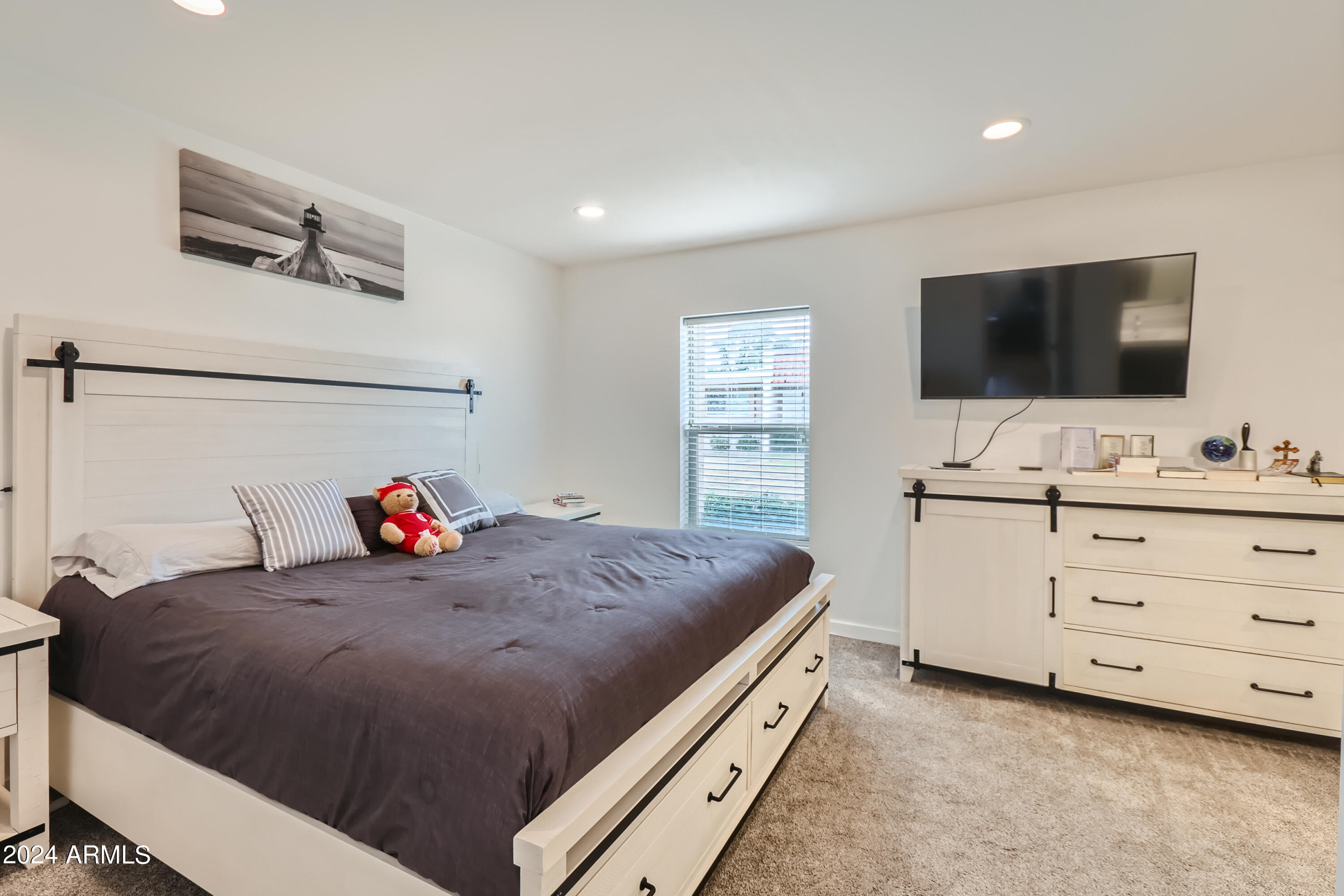 1320 East Bethany Home Road, Unit 41 Phoenix, AZ 85014 - Photo 6 of 12 Primary Bedroom