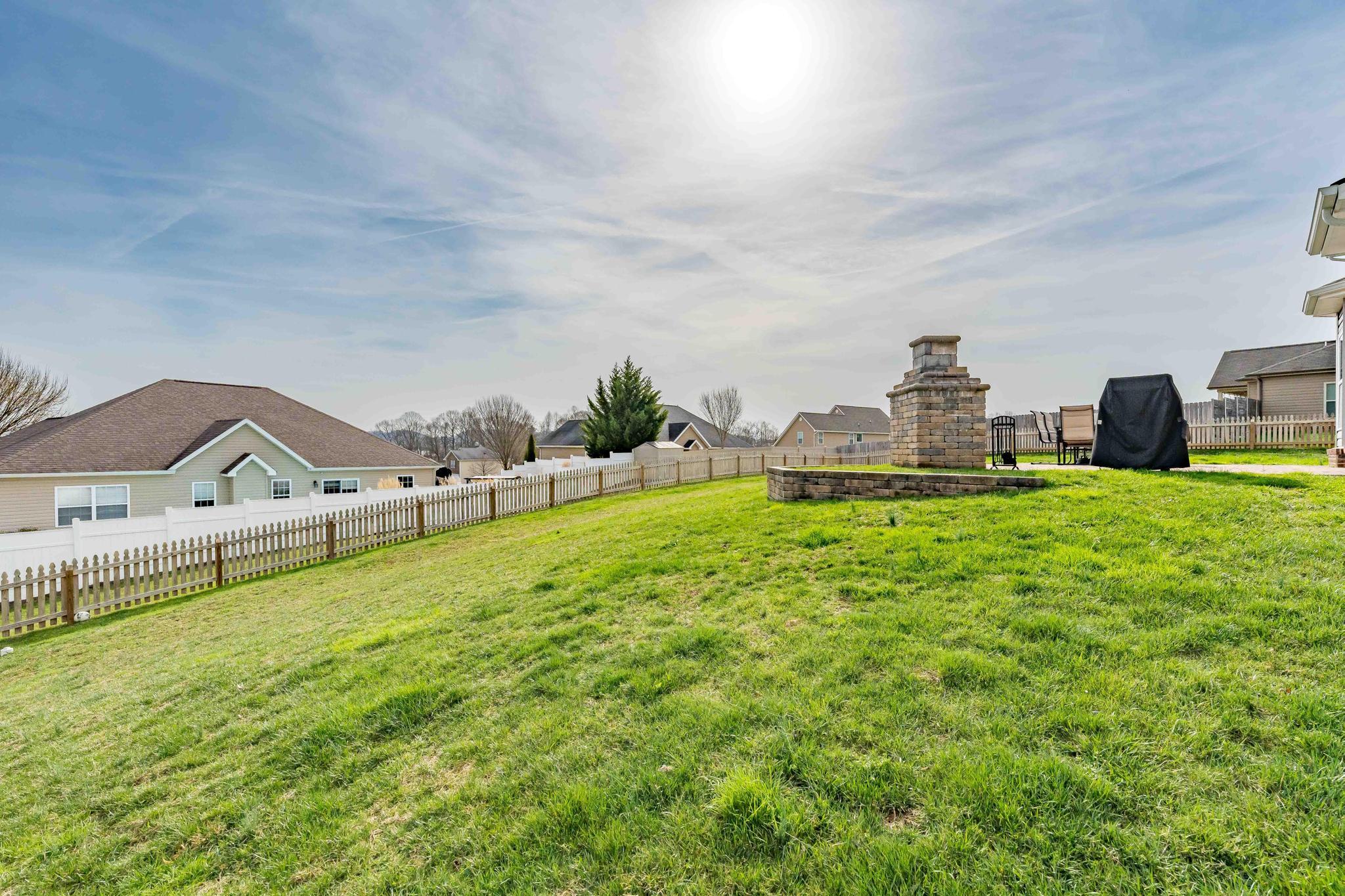 155 Jim Ford Road Jonesborough, TN 37659 - Photo 9 of 52 155 Jim Ford Road (12 of 53)