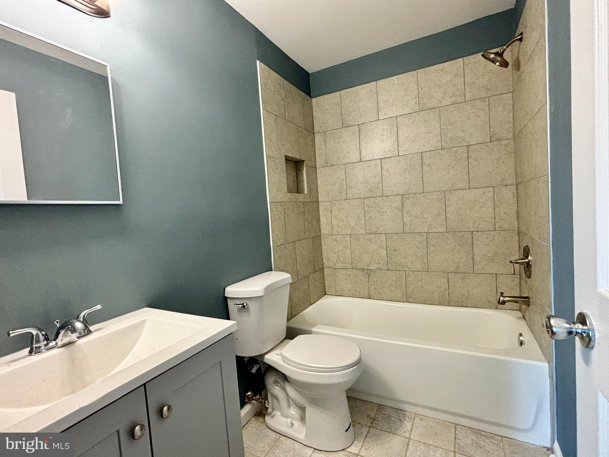 40 Tansboro Road, Unit 5C Berlin, NJ 08009 - Photo 14 of 17 Full Bath