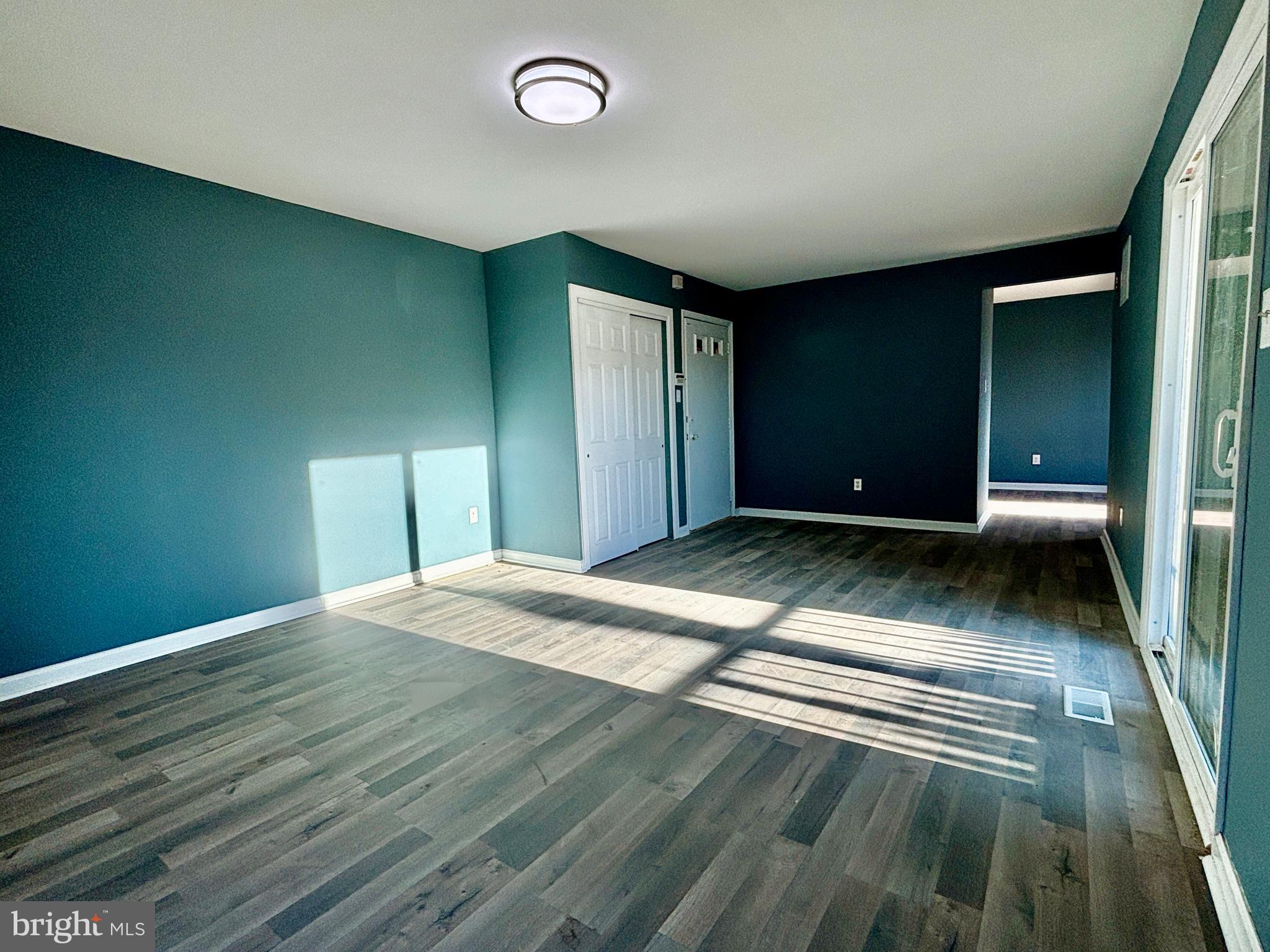40 Tansboro Road, Unit 5C Berlin, NJ 08009 - Photo 2 of 17 Living Room