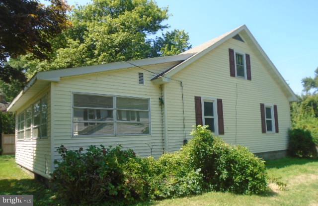 6346 Middle Point Road Neavitt, MD 21652 - Photo 2 of 14 Side