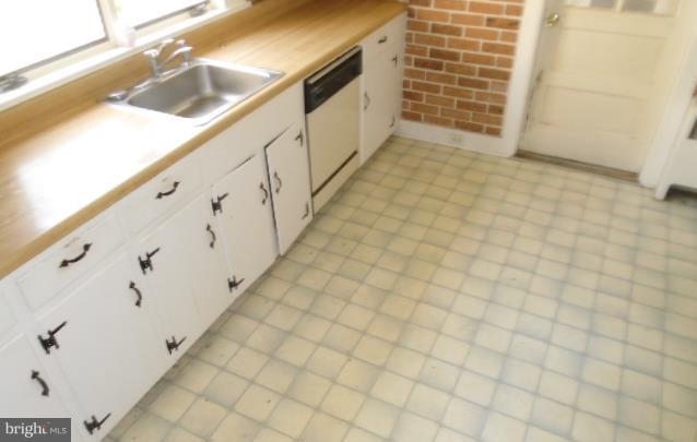 6346 Middle Point Road Neavitt, MD 21652 - Photo 6 of 14 Kitchen