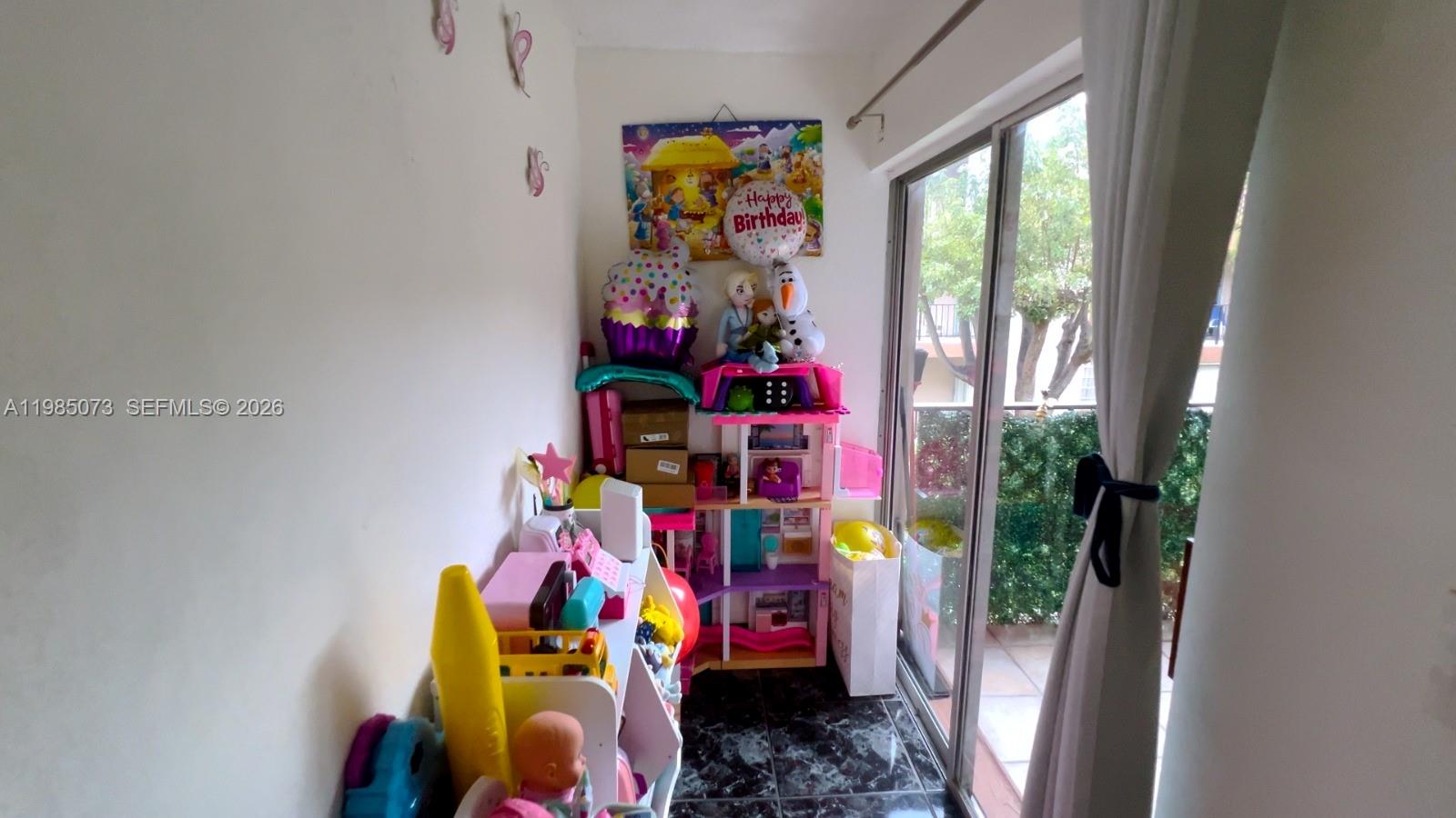 1900 West 68th Street, Unit D207 Hialeah, FL 33014 - Photo 11 of 19