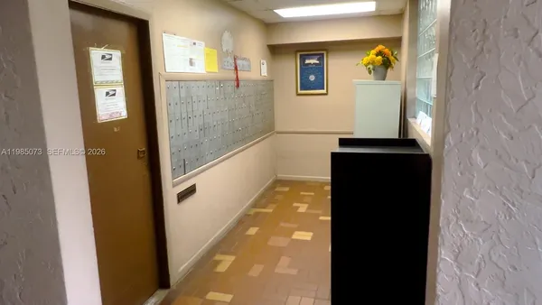 $240,000 | 1900 West 68th Street, Unit D207, Hialeah, FL 33014