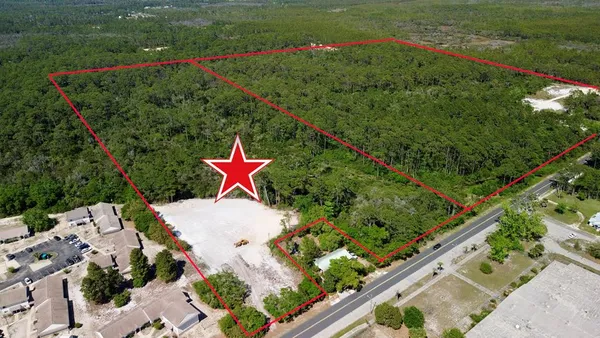$499,000 | 902 Gray Avenue, Carrabelle, FL 32322