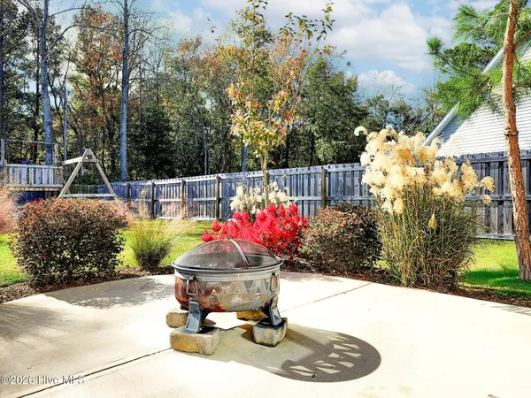 $469,000 | 203 Stackleather Place, Sneads Ferry, NC 28460