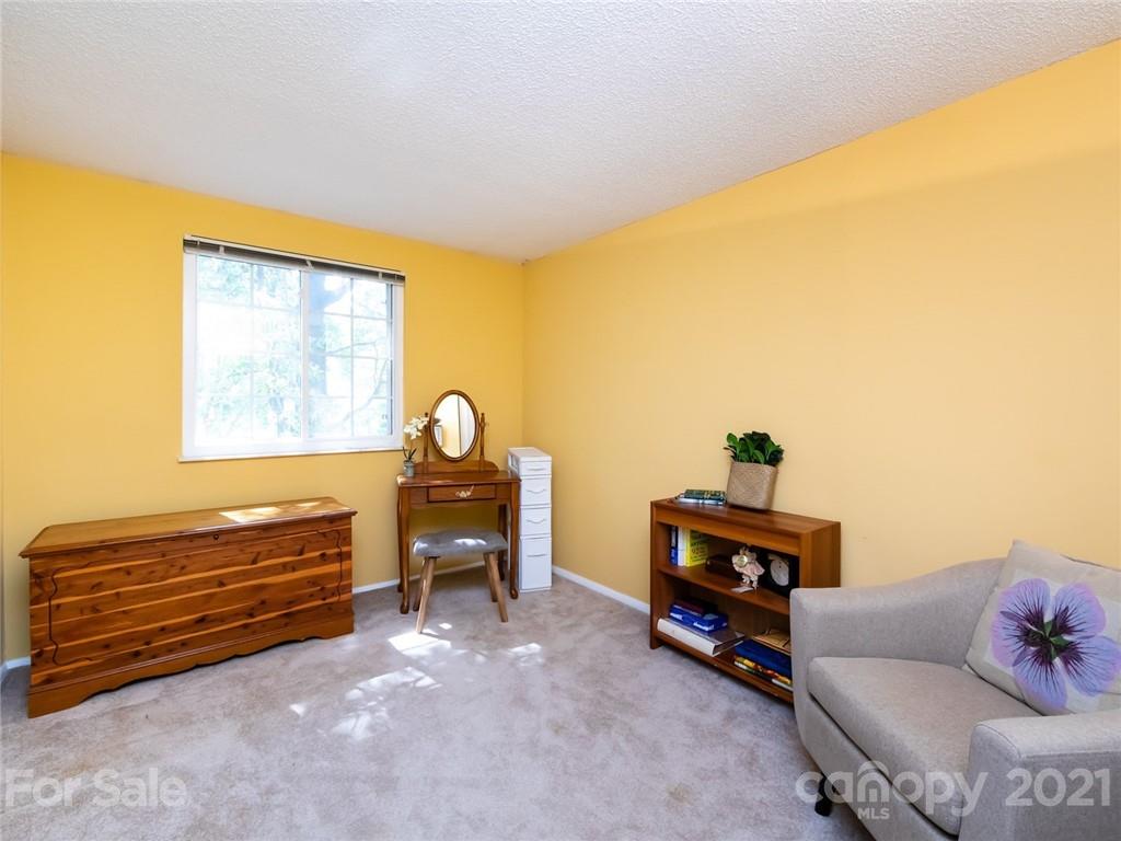 8226 Knights Bridge Road Charlotte, NC 28210 - Photo 21 of 26 Gallery Image 21