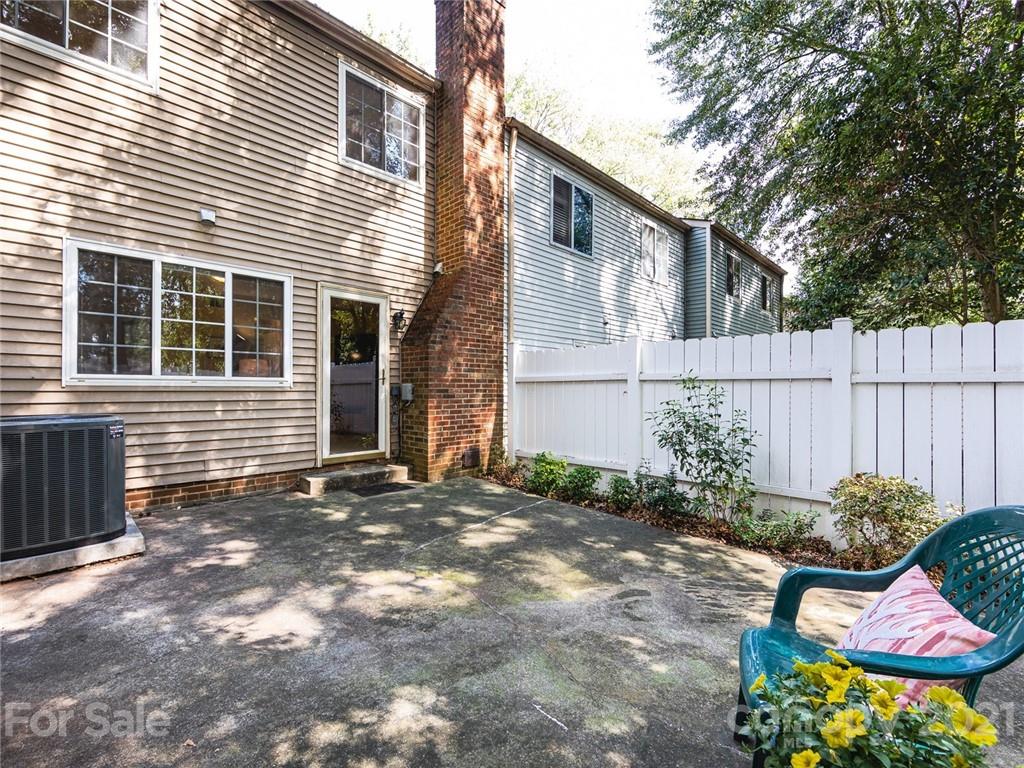 8226 Knights Bridge Road Charlotte, NC 28210 - Photo 26 of 26 Gallery Image 26