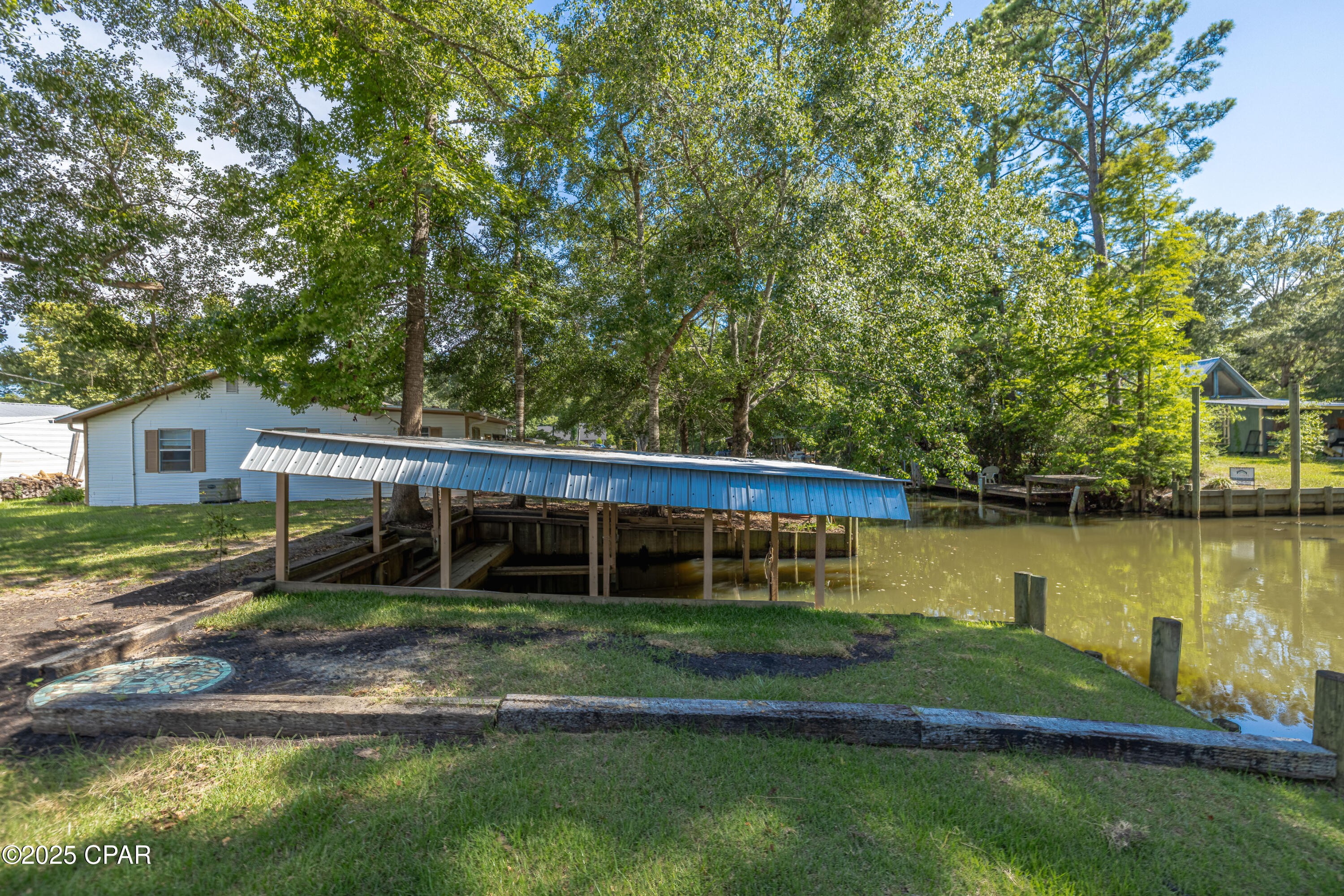 151 Swamp Haven Road Vernon, FL 32462 - Photo 5 of 82