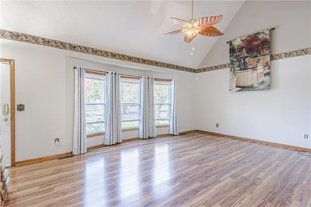 $379,000 | 205 Johnston Parkway, Raymore, MO 64083