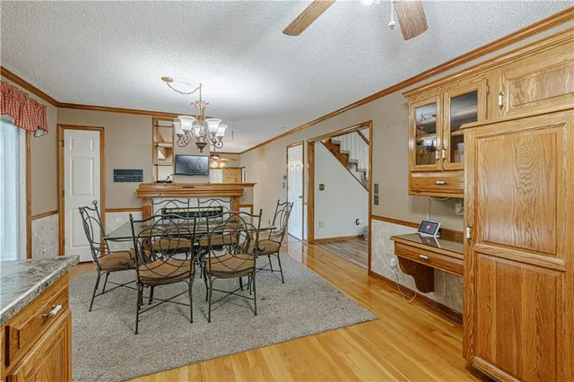 $379,000 | 205 Johnston Parkway, Raymore, MO 64083