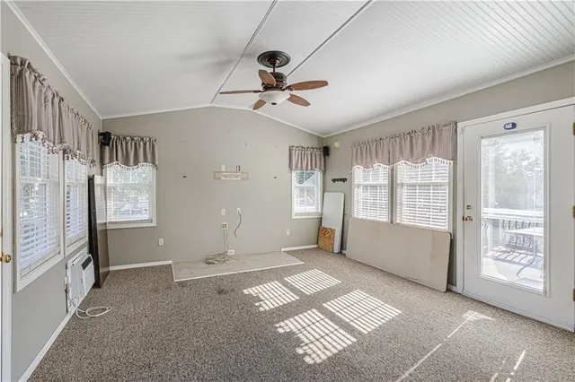 $379,000 | 205 Johnston Parkway, Raymore, MO 64083