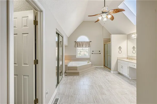 $379,000 | 205 Johnston Parkway, Raymore, MO 64083