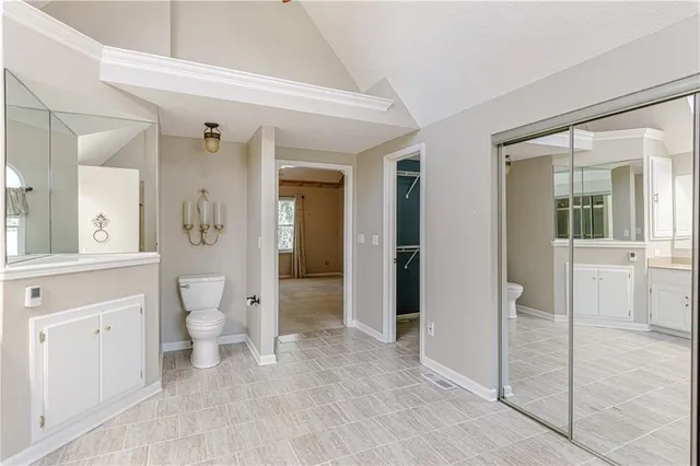 $379,000 | 205 Johnston Parkway, Raymore, MO 64083