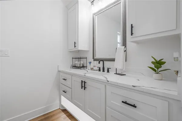 $2,250 | 17172 Mary Martin Drive, Flint, TX 75762