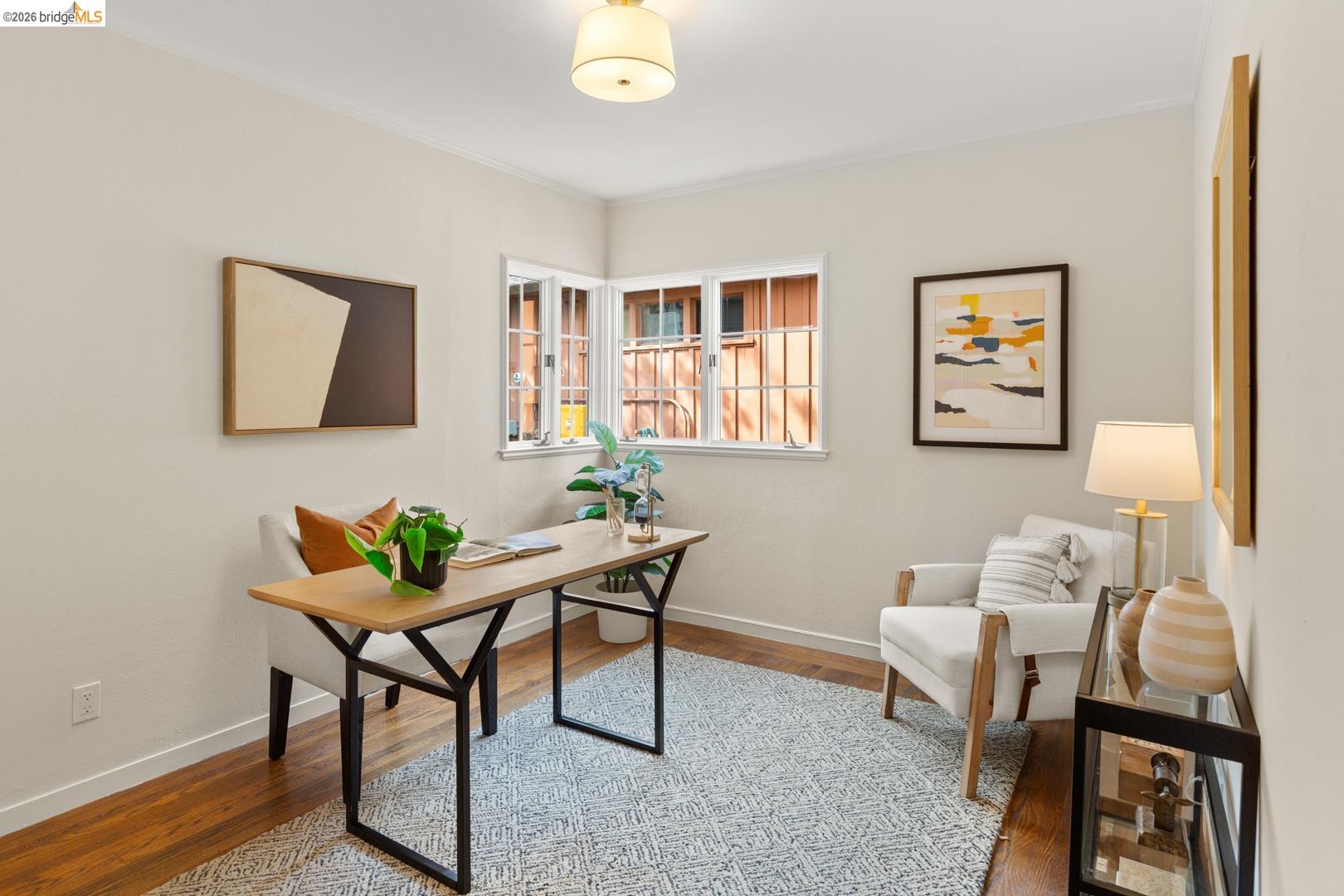 1123 Park Hills Road Berkeley, CA 94708 - Photo 21 of 47 a view of a livingroom with furniture and wooden floor