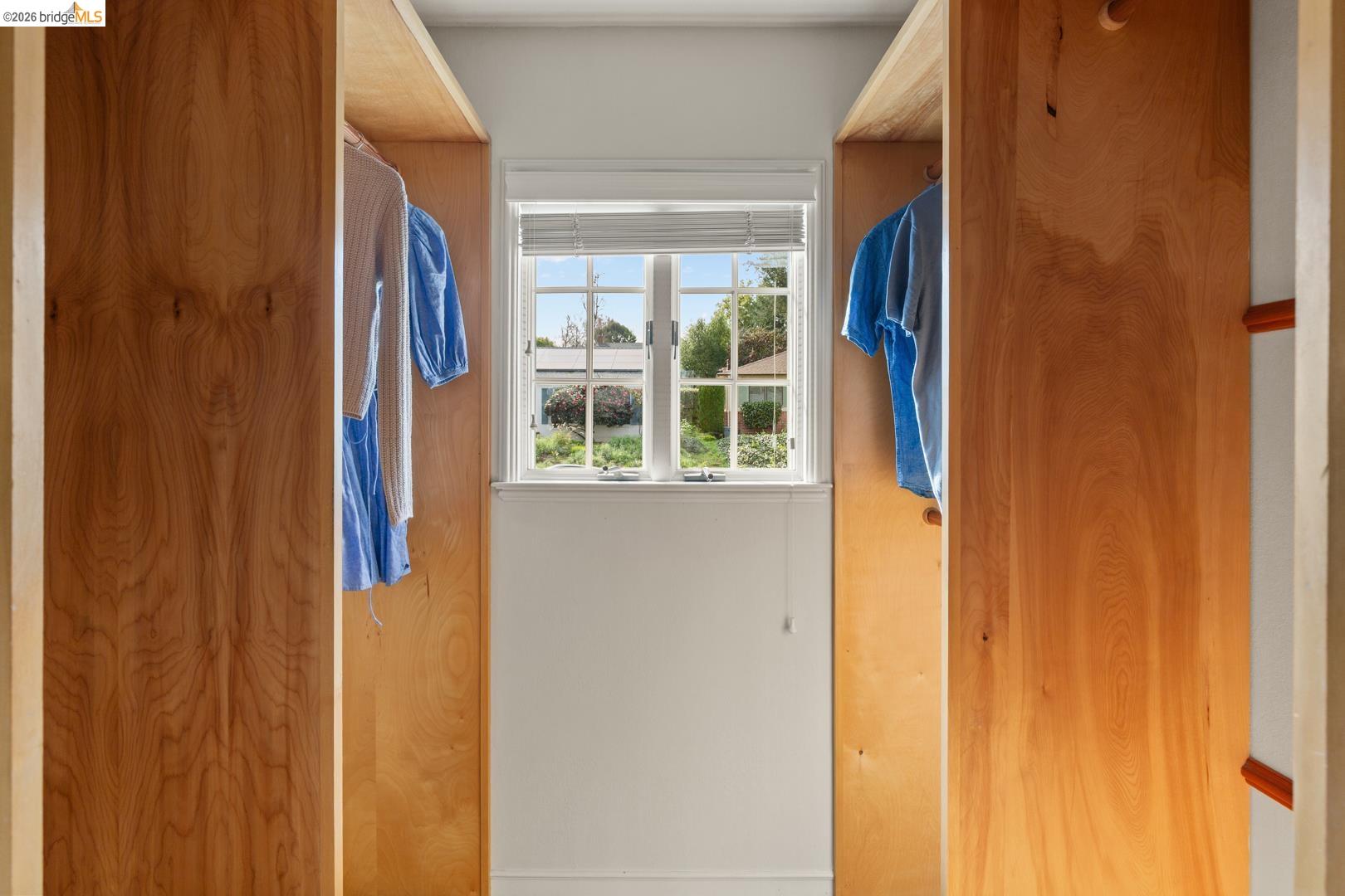 1123 Park Hills Road Berkeley, CA 94708 - Photo 34 of 47 a view of front door