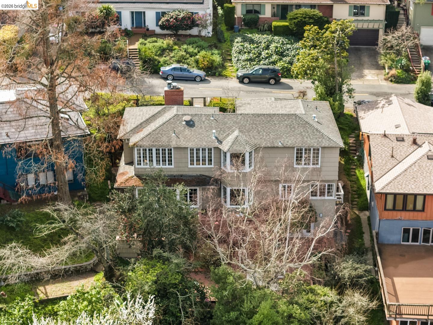 1123 Park Hills Road Berkeley, CA 94708 - Photo 45 of 47 a aerial view of a house with swimming pool