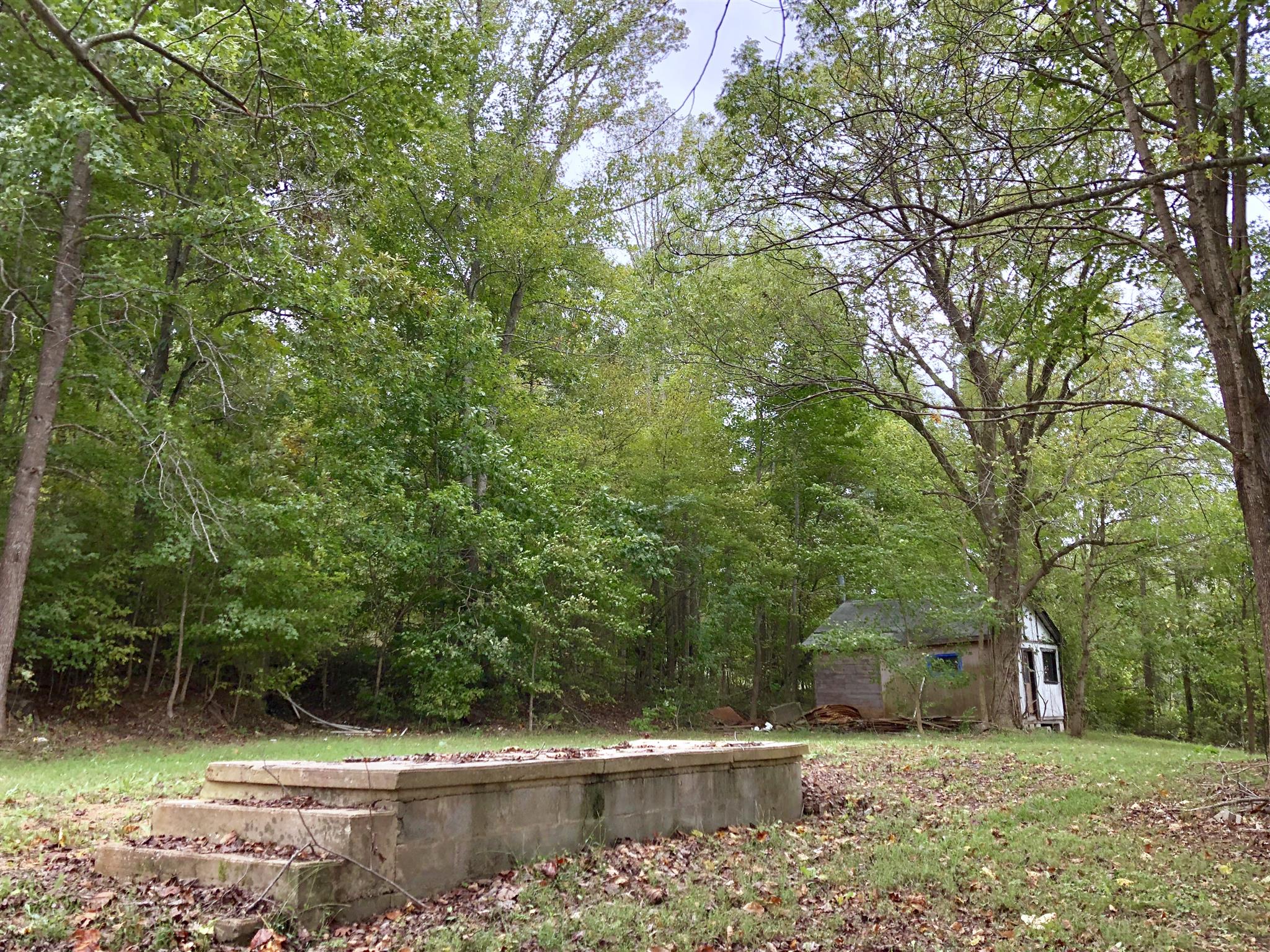 1398 Pope Circle Road Waynesboro, TN 38485 - Photo 8 of 12 Gallery Image 8
