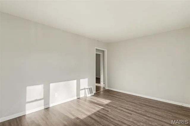 $1,450 | 1711 Nemnich Road, St. Louis, MO 63136