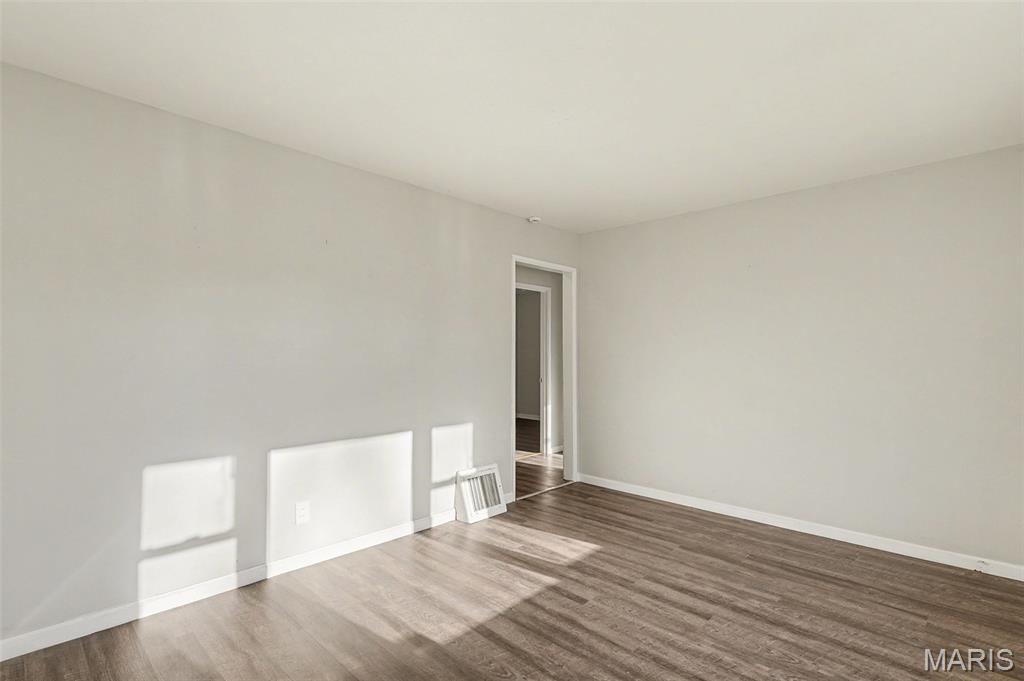 1711 Nemnich Road St. Louis, MO 63136 - Photo 3 of 12