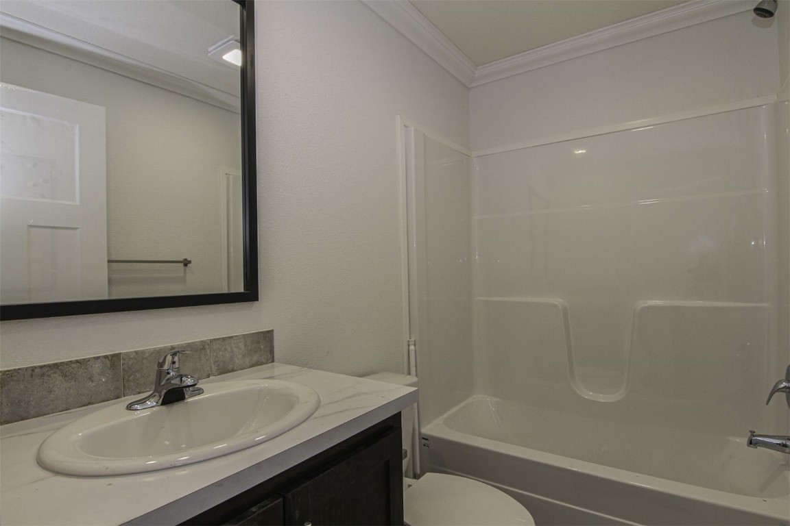 847 Airport Road, Unit 12 Breckenridge, CO 80424 - Photo 13 of 32 a bathroom with a sink toilet and shower