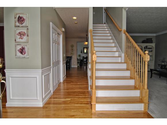 11 Summit Road Bedford, NH 03110 - Photo 3 of 34 Gallery Image 3