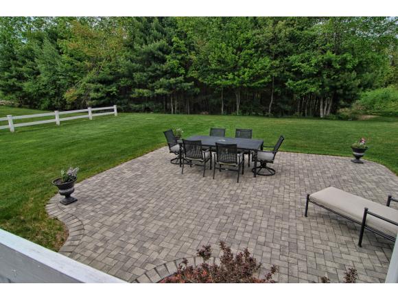 11 Summit Road Bedford, NH 03110 - Photo 29 of 34 Gallery Image 29