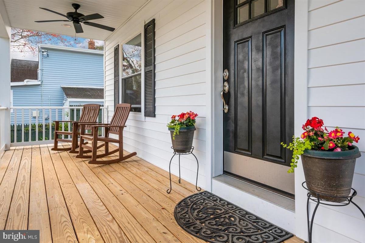1624 Midland Road Edgewater, MD 21037 - Photo 3 of 41 Rock your troubles away
