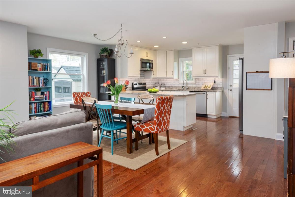1624 Midland Road Edgewater, MD 21037 - Photo 41 of 41 Open floor plan with view to the kitchen