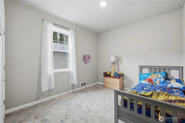 $399,900 | 8470 Golden Valley Drive, Maple Falls, WA 98266