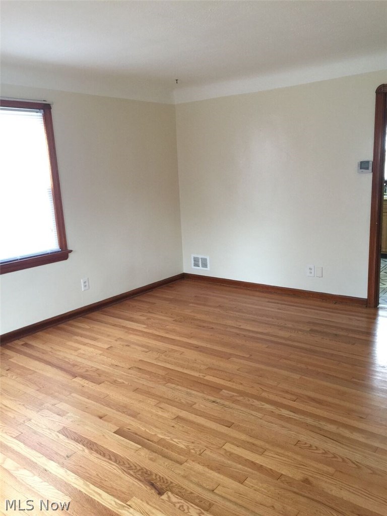 3003 North Avenue, Unit 3003 Parma, OH 44134 - Photo 5 of 25