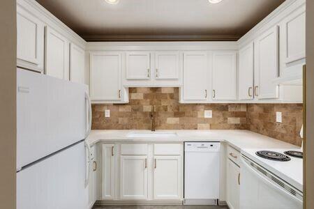 4117 Karl Road, Unit 304 Columbus, OH 43224 - Photo 4 of 32
